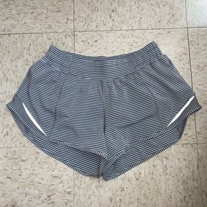 Lululemon hotty hot shorts